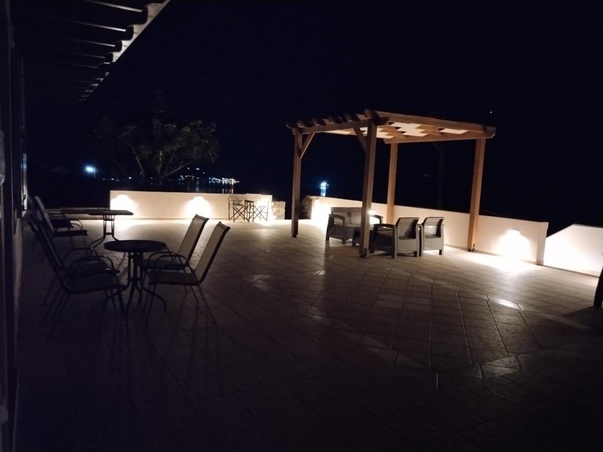 Astradeni Luxury Apartments Kratir Skála 외부 사진
